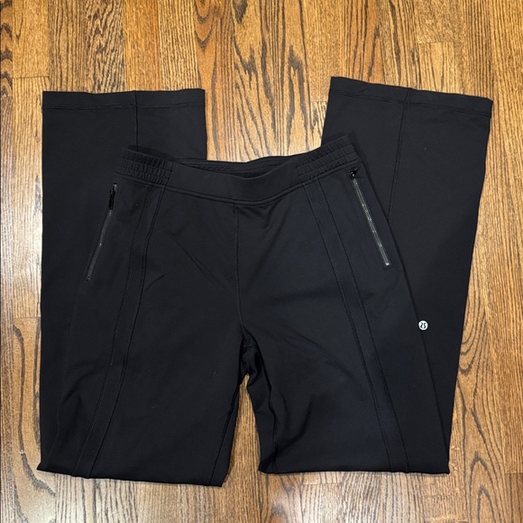 Lululemon Define Mid-Rise Track Pant
Luon - Picture 9 of 11